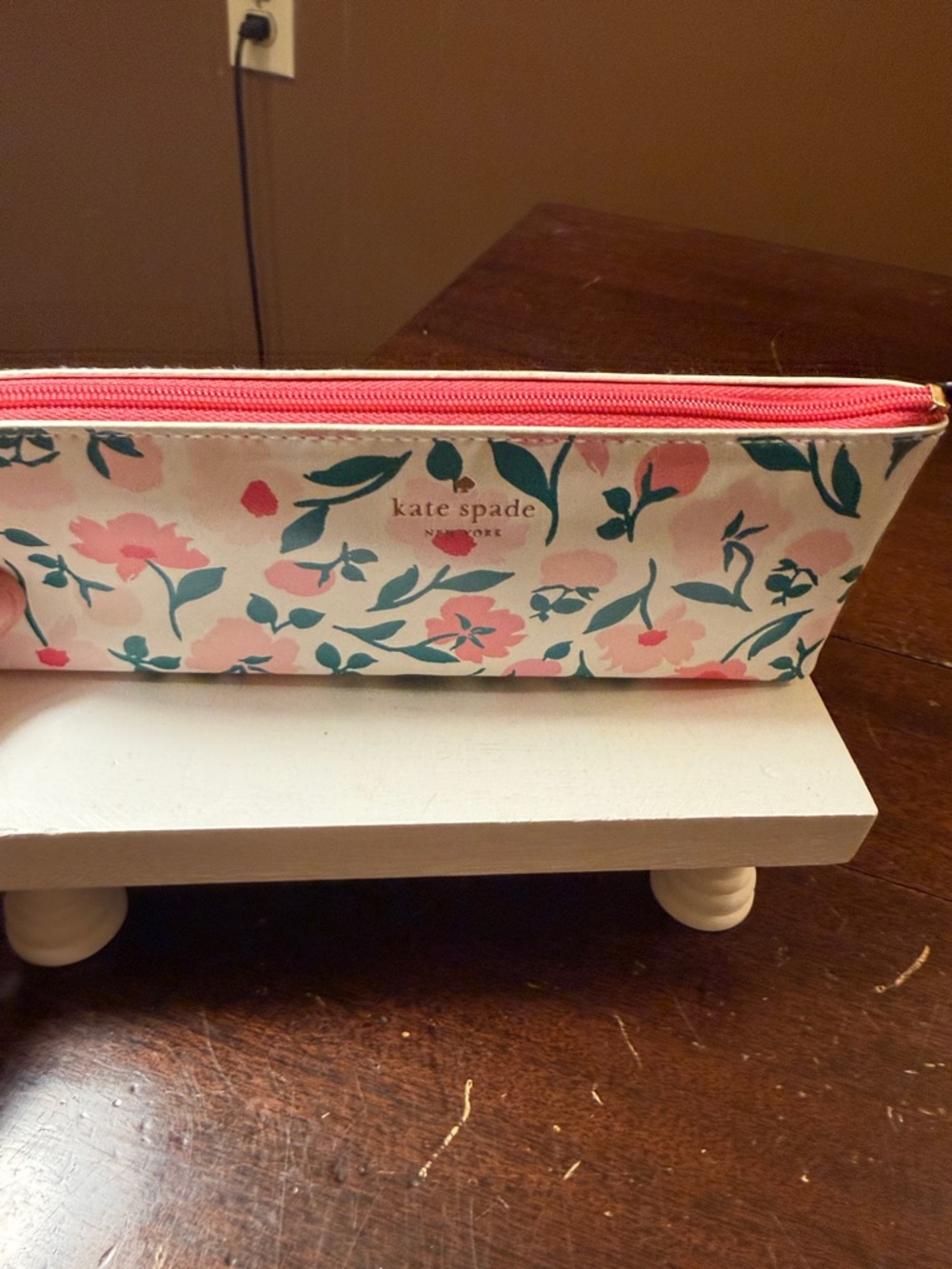 NWT Kate Spade Falling Flowers Pencil Pouch & Cosmetic Case Set - Picture 9 of 9